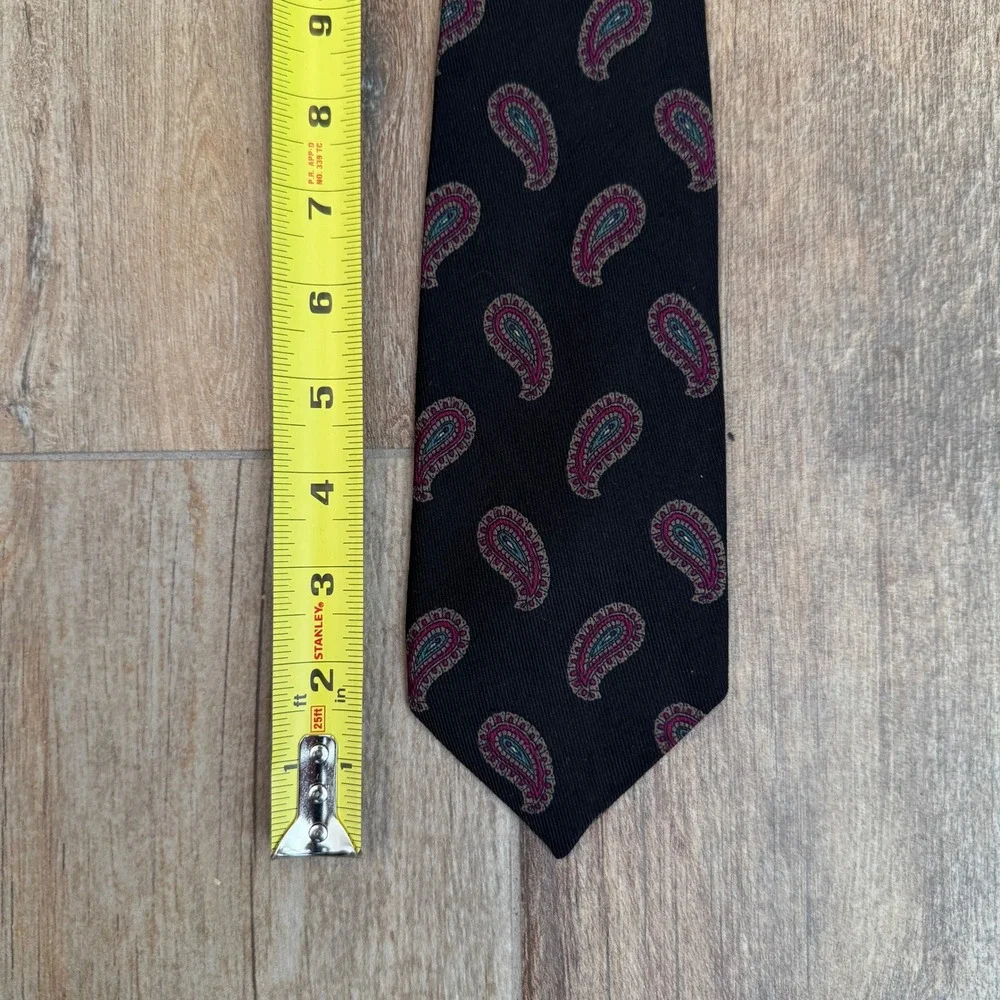 Robert Talbott Hand Sewn Classic Black‎ Paisley Silk Blend Necktie for Men